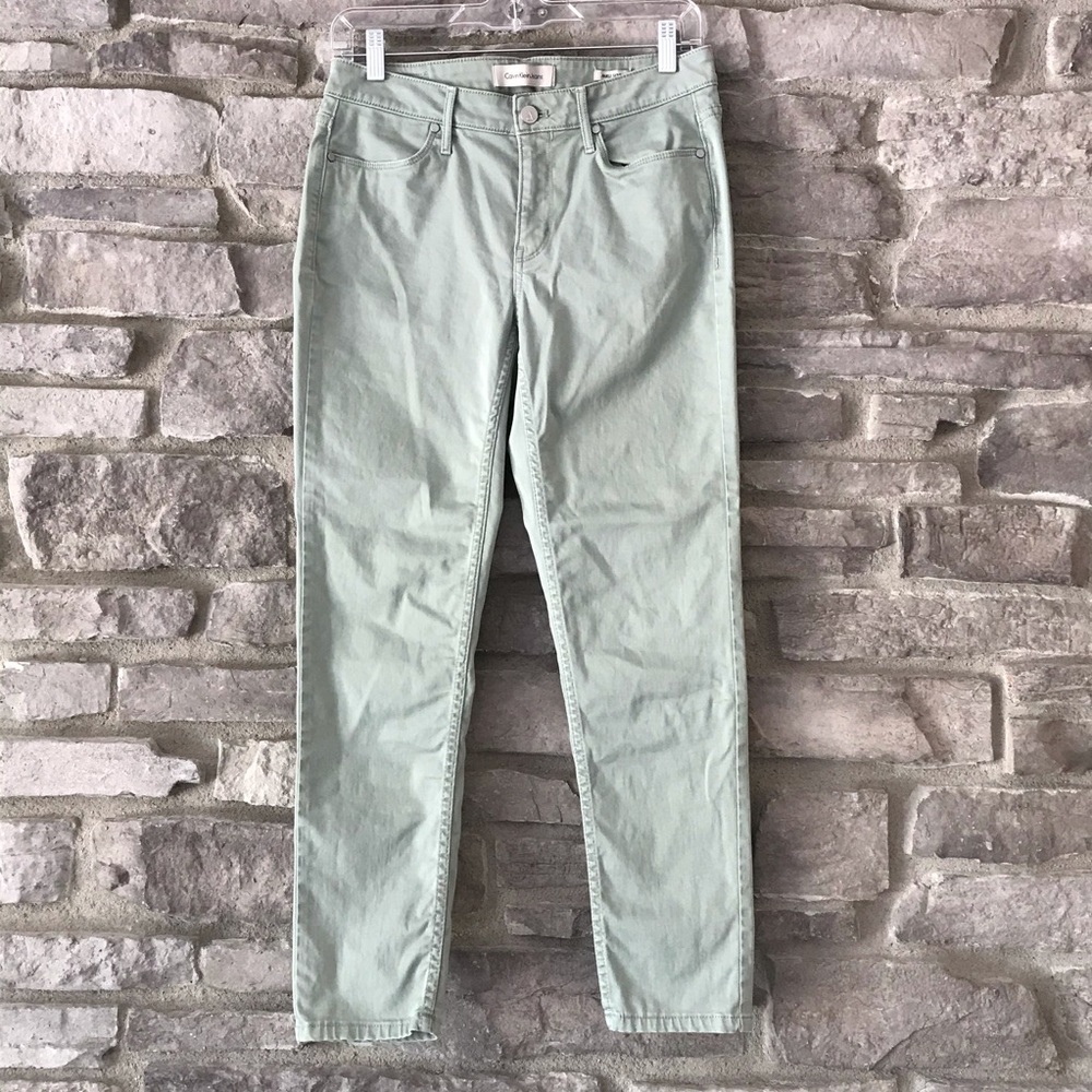 Calvin Klein Jeans Size 6 Pale Green Ankle Skinny Jean
